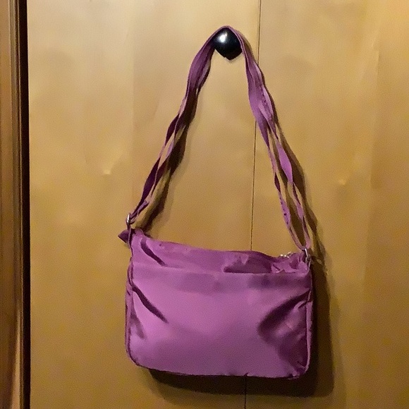 Travelon Mauve nylon bag - Picture 4 of 12